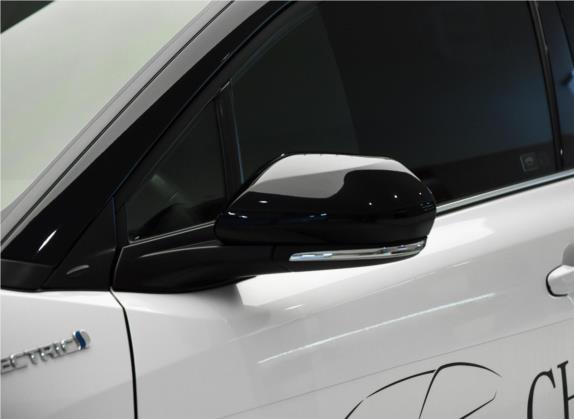 丰田C-HR EV 2020款 尊贵版 外观细节类   外后视镜