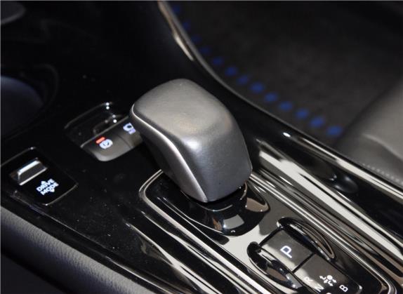 丰田C-HR EV 2020款 尊贵版 中控类   挡把