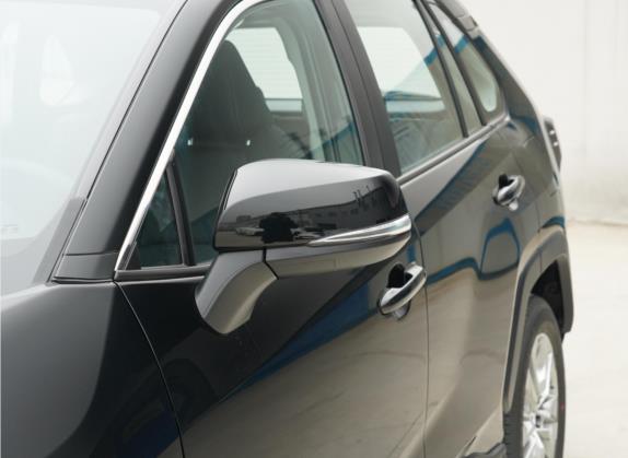 威兰达 2022款 2.0L CVT两驱豪华版 外观细节类   外后视镜