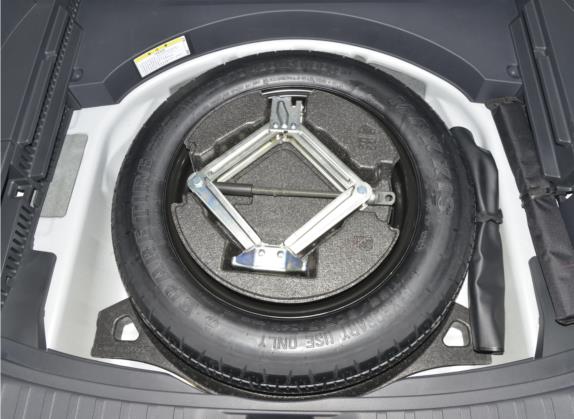 威兰达 2022款 2.0L CVT四驱科技版 其他细节类   备胎