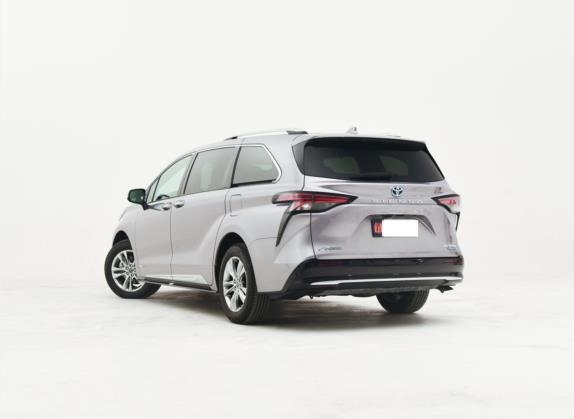 赛那SIENNA 2021款 2.5L混动 铂金版 外观   斜后