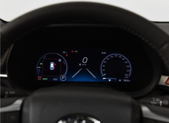 赛那SIENNA 2021款 2.5L混动 铂金版 中控类   仪表盘