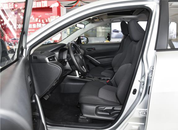 锋兰达 2022款 2.0L CVT领先版 车厢座椅   前排空间