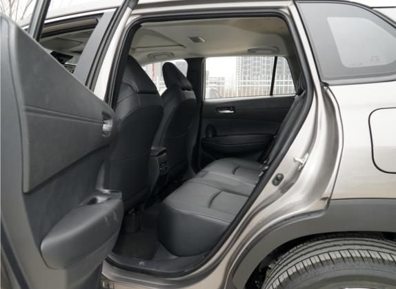 锋兰达 2022款 2.0L CVT豪华PLUS版 车厢座椅   后排空间
