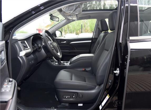 汉兰达 2015款 2.0T 四驱豪华导航版 7座 车厢座椅   前排空间