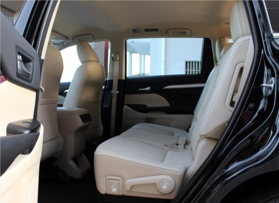汉兰达 2017款 2.0T 两驱精英版 7座 车厢座椅   后排空间