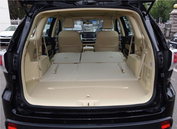 汉兰达 2017款 2.0T 两驱豪华导航版 7座 车厢座椅   后备厢