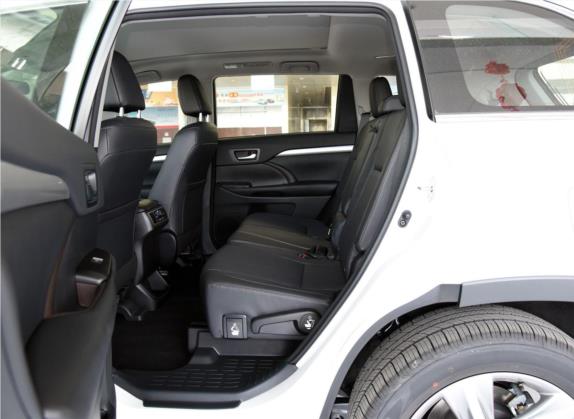 汉兰达 2017款 2.0T 四驱豪华版 7座 车厢座椅   后排空间