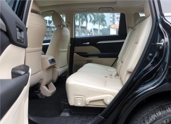 汉兰达 2018款 2.0T 两驱豪华版 7座 国V 车厢座椅   后排空间