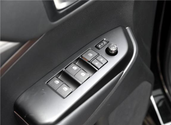 汉兰达 2018款 2.0T 两驱尊贵版 7座 国V 车厢座椅   门窗控制