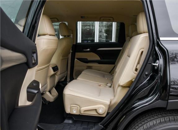 汉兰达 2018款 2.0T 四驱精英版 7座 国V 车厢座椅   后排空间