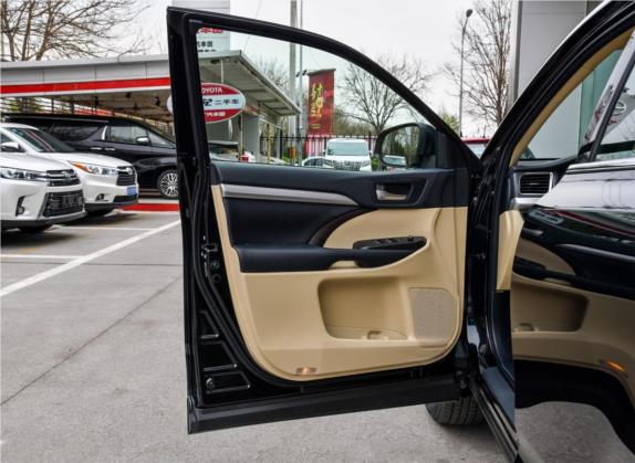 汉兰达 2018款 2.0T 四驱精英版 7座 国V 车厢座椅   前门板
