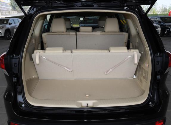 汉兰达 2018款 2.0T 两驱精英版 7座 国VI 车厢座椅   后备厢