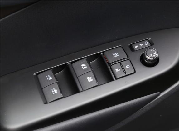 汉兰达 2018款  2.0T 两驱豪华版 7座 国VI 车厢座椅   门窗控制