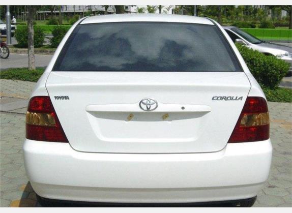花冠 2004款 1.8L 自动GLX-i 外观   正后