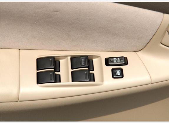 花冠 2009款 1.6L 自动G特别版 车厢座椅   门窗控制