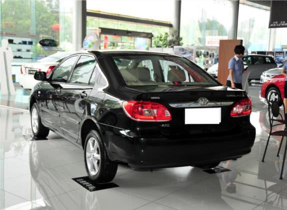 花冠 2010款 1.6L 手动豪华版 外观   斜后