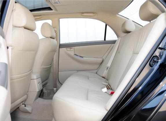 花冠 2011款 1.6L 手动豪华版 车厢座椅   后排空间