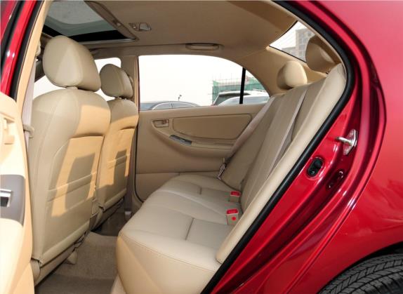 花冠 2013款 1.6L 自动豪华版 车厢座椅   后排空间