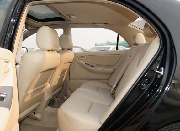 花冠 2013款 1.6L 手动豪华版 车厢座椅   后排空间