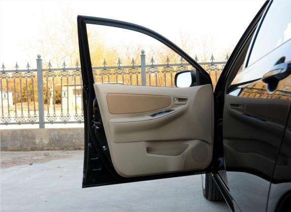 花冠 2013款 1.6L 自动卓越版 车厢座椅   前门板