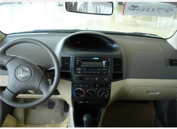 威驰 2004款 1.3L GL MT 中控类   中控全图