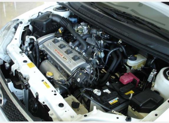 威驰 2004款 1.3L GL MT 其他细节类   发动机舱