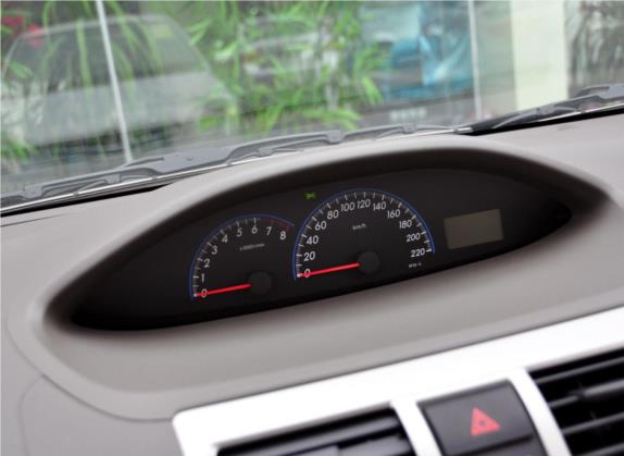 威驰 2010款 1.3L GL-i MT 中控类   仪表盘