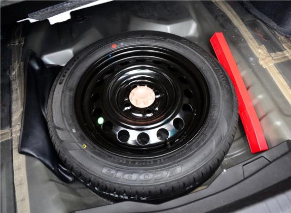 威驰 2014款 1.5L 自动智享版 其他细节类   备胎