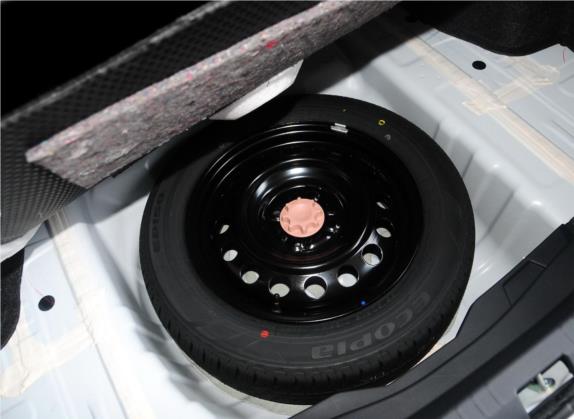威驰 2014款 1.5L 手动智享版 其他细节类   备胎