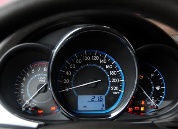 威驰 2014款 1.5L 手动智享版 中控类   仪表盘