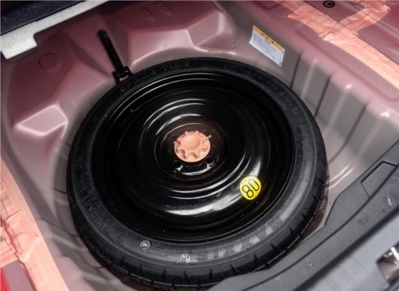 威驰 2017款 1.5L CVT尊行版 其他细节类   备胎
