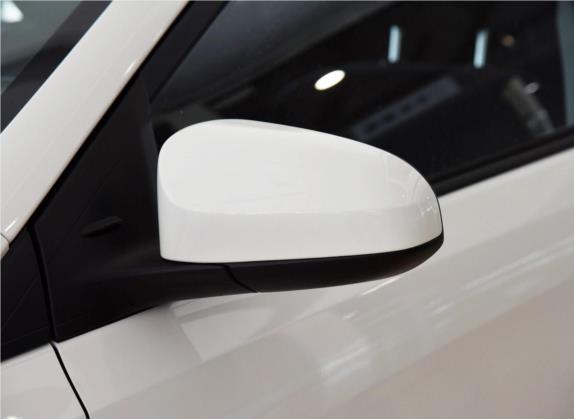 威驰 2019款 1.5L CVT创行版 外观细节类   外后视镜