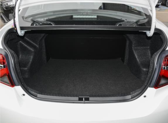 威驰 2021款 1.5L CVT智行版 车厢座椅   后备厢