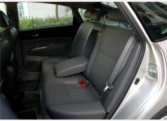 普锐斯 2006款 1.5L 真皮导航版 车厢座椅   后排空间