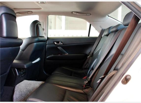 锐志 2007款 2.5V 超级运动版 车厢座椅   后排空间