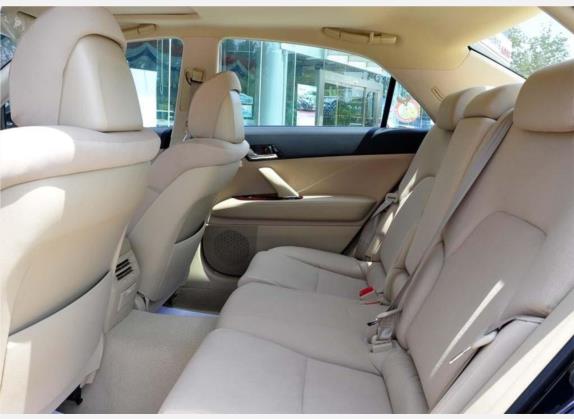 锐志 2009款 2.5S 舒适版 车厢座椅   后排空间