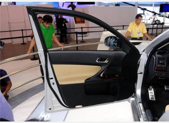 锐志 2013款 3.0V 尊锐导航版 车厢座椅   前门板