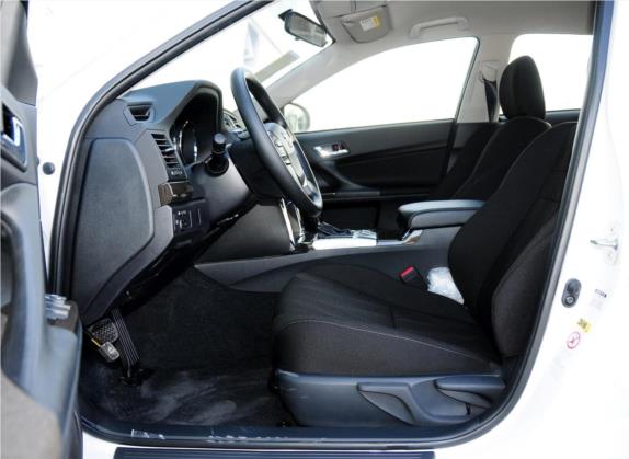 锐志 2013款 2.5S 菁锐版 车厢座椅   前排空间