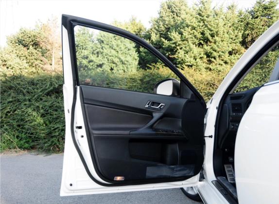 锐志 2013款 2.5V 尊锐版 车厢座椅   前门板
