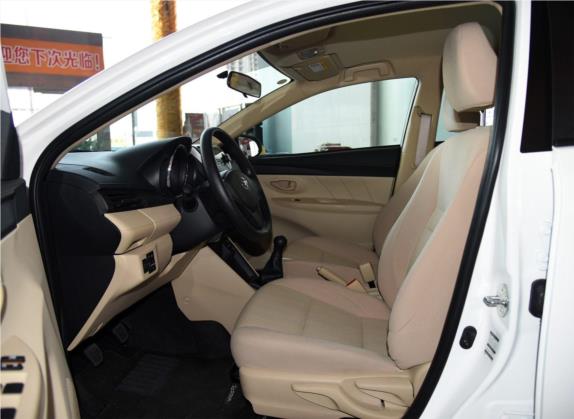威驰FS 2017款 1.5L 手动锋驰版 车厢座椅   前排空间
