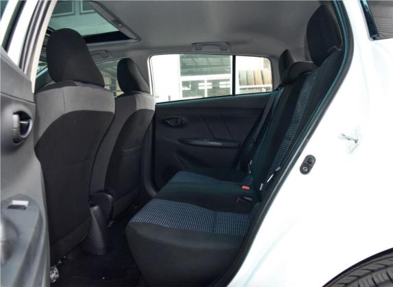 威驰FS 2017款 1.5L CVT锋潮版 车厢座椅   后排空间