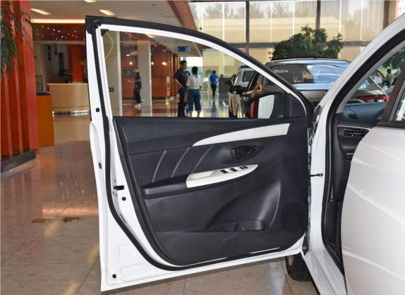 威驰FS 2019款 1.5L CVT锋尚版 车厢座椅   前门板