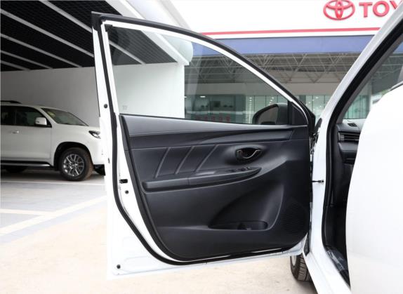 威驰FS 2019款 1.5L 手动锋驰版 车厢座椅   前门板
