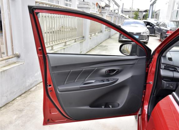 威驰FS 2021款 1.5L 手动锋驰版 车厢座椅   前门板
