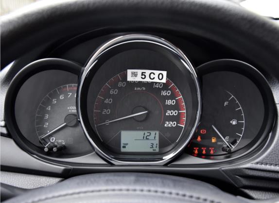 威驰FS 2021款 1.5L 手动锋驰版 中控类   仪表盘