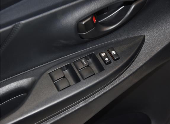 威驰FS 2022款 1.5L CVT 锋驰CARE版 车厢座椅   门窗控制