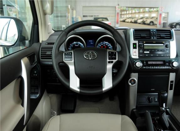 普拉多 2010款 4.0L 自动TX-L 中控类   驾驶位