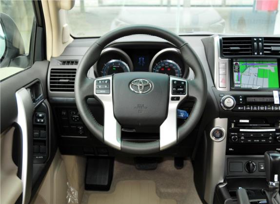 普拉多 2010款 4.0L 自动TX-L NAVI 中控类   驾驶位