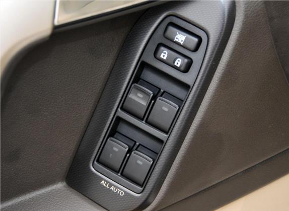 普拉多 2010款 4.0L 自动TX-L NAVI 车厢座椅   门窗控制